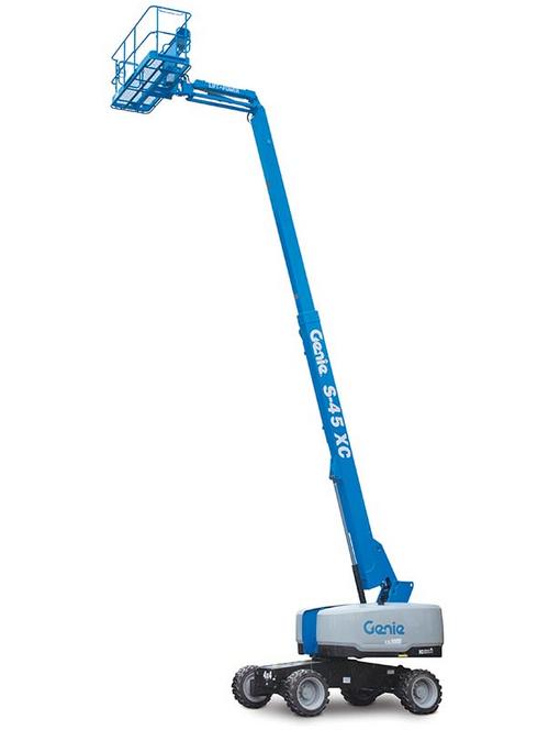 Plataforma elevatória S-45 da Genie em operação, ideal para trabalhos em altura com segurança e robustez.
